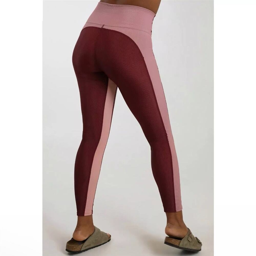 Beach Riot Color Block Leggings Size Medium - Picture 3 of 7
